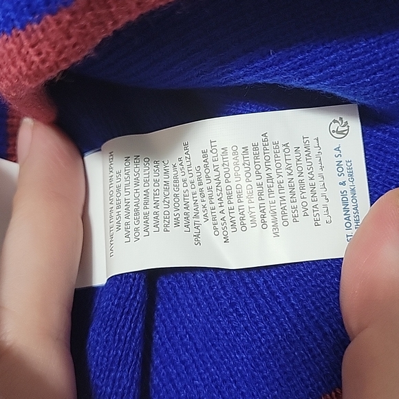 FCBARCELONA Knit Beanie One Size Unisex Blue and Red NWT - Picture 11 of 13